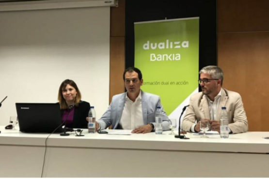 Seis centros educativos de Granada se alían para impulsar la formación de la mano de Dualiza Bankia