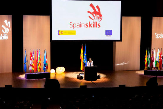 Casi 500 estudiantes y recién titulados de FP participan en Spainskills 2022
