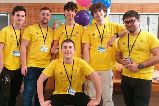 El alumnado del IES Comercio logra ser campeón de España en el concurso de programación ProgramaMe