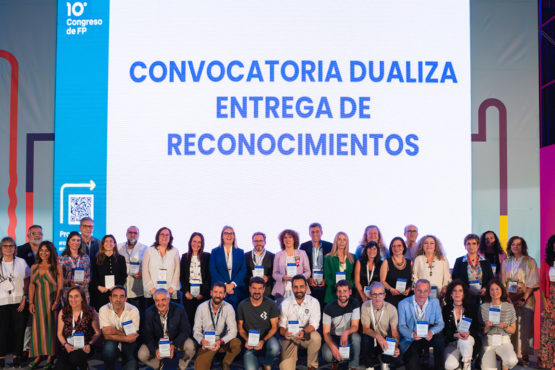 FPEmpresa y CaixaBank Dualiza reúnen en Sevilla a más de mil personas para hablar de orientación profesional en el 10º Congreso de Formación Profesional